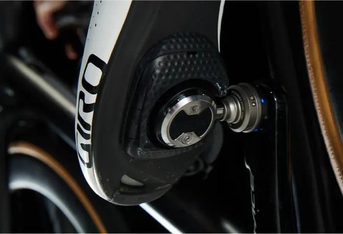 Wahoo KICKR ROLLR Smart Bike Roller