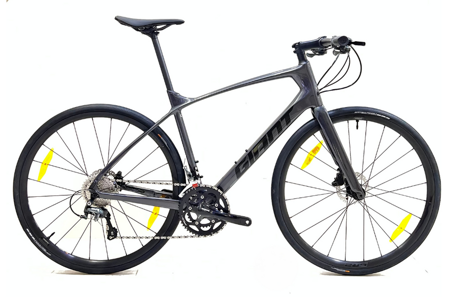 2022 GIANT Fastroad Advance 2 Hybrid Road Bike