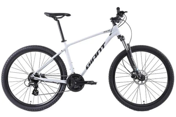 GIANT 2022 RINCON 2 27.5 MOUNTAIN BIKE
