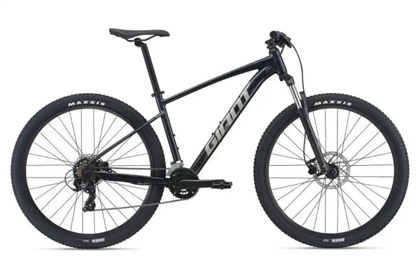 GIANT 2022 TALON 29 3 front suspension mountain bike