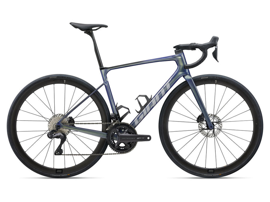 2025 GIANT DEFY ADVANCED PRO 0 ROAD BIKE