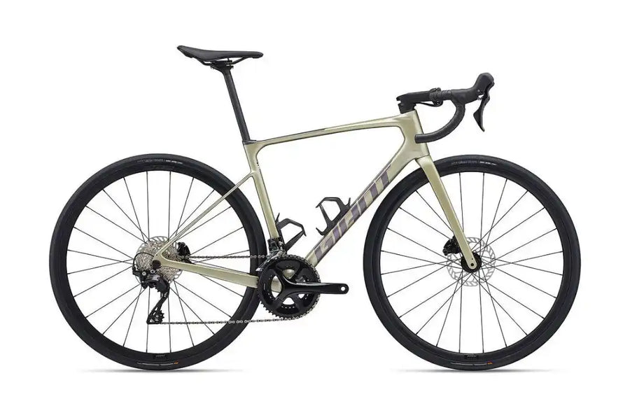 Giant 2024 DEFY ADVANCED 2