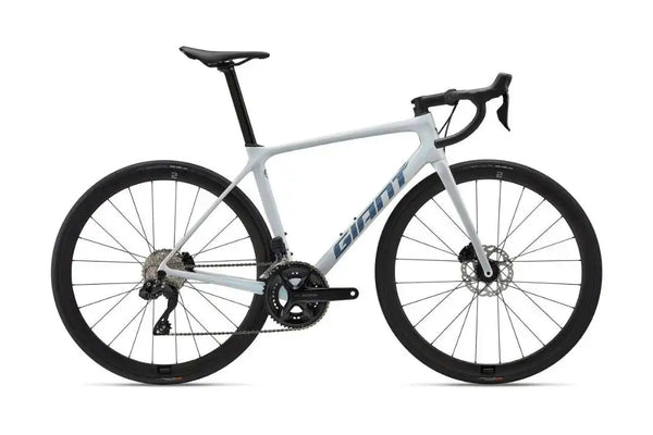 GIANT 2023 TCR ADVANCED 1 + DISC PRO COMPACT ROAD BIKE