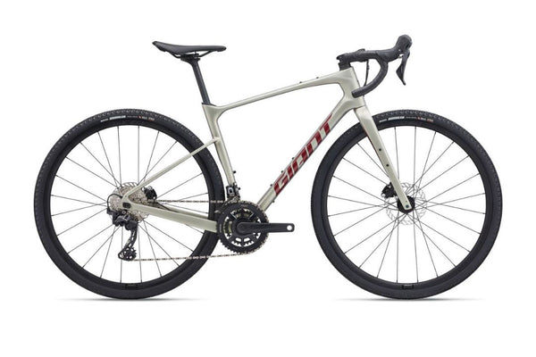 Giant 2024 REVOLT ADVANCED 2 Road Bike