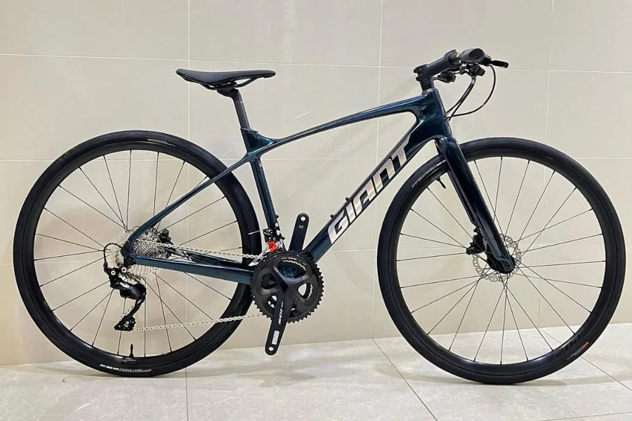 2022 Giant Fastroad Advance 1 Hybrid Road Bike