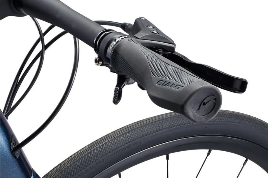 2022 Giant Fastroad Advance 1 Hybrid Road Bike